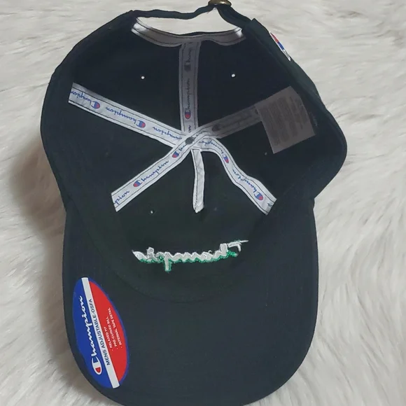 Champion hat - Picture 5 of 7